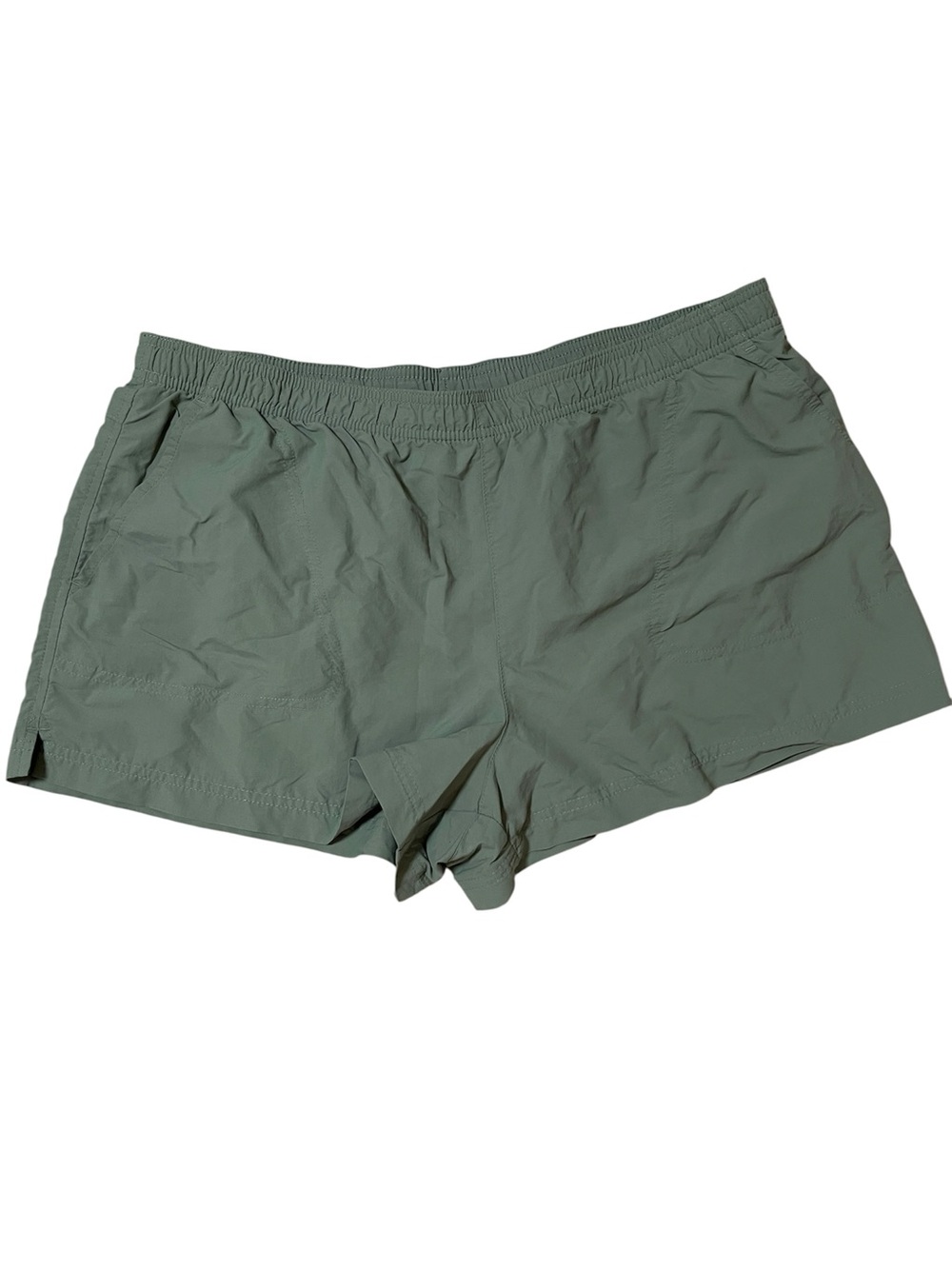Columbia Omni-Shade UPF 50 Women’s XL Sage Green Hiking Fishing Trail Shorts